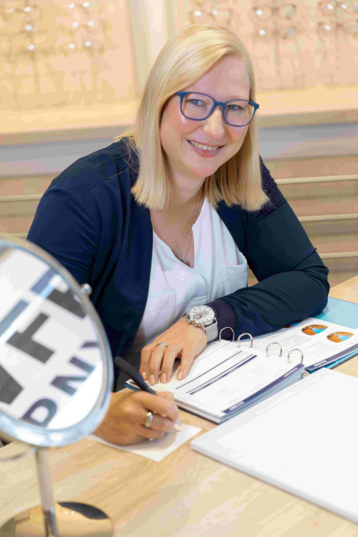 Lena hoch 4308 Lena hoch 4308