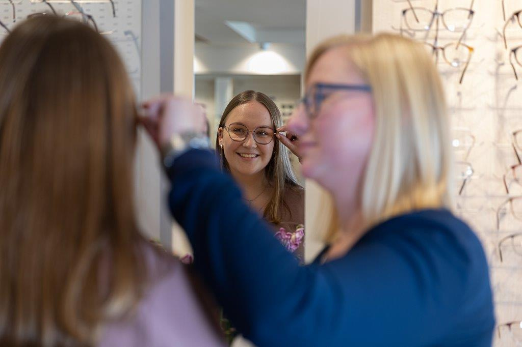 Brillenanpassung MG_4337 Brillenanpassung MG_4337